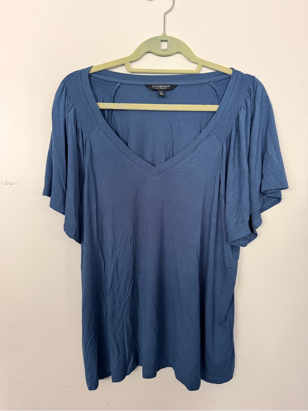 Liverpool Los Angeles Petite XL Blue V-Neck Flutter Sleeve Top